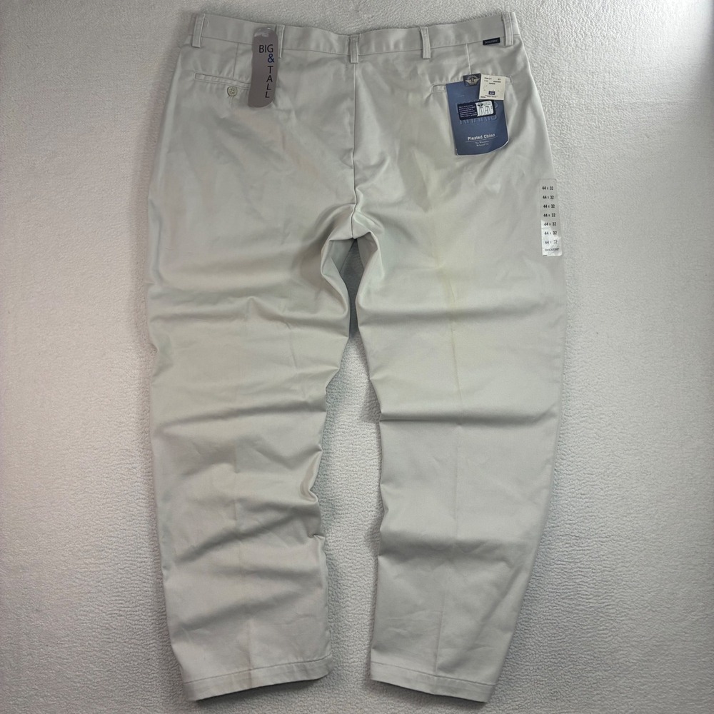Vintage‎ Dockers Pleated Chino Pants Men 44x32 Beige Business Casual Preppy NWT